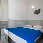 Lantina 4*