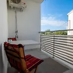Lantina 4*