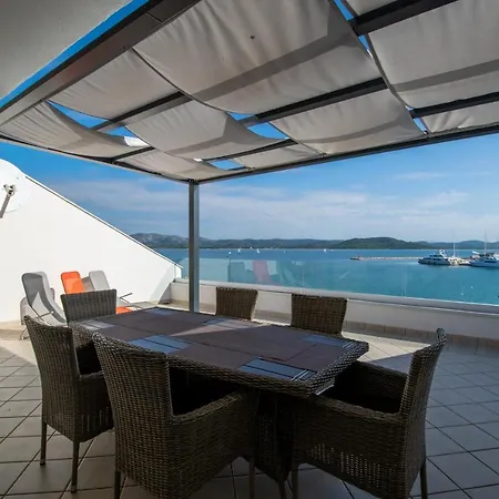 Ξενοδοχείο με διαμερίσματα Lantina