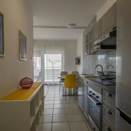 Ξενοδοχείο με διαμερίσματα Lantina