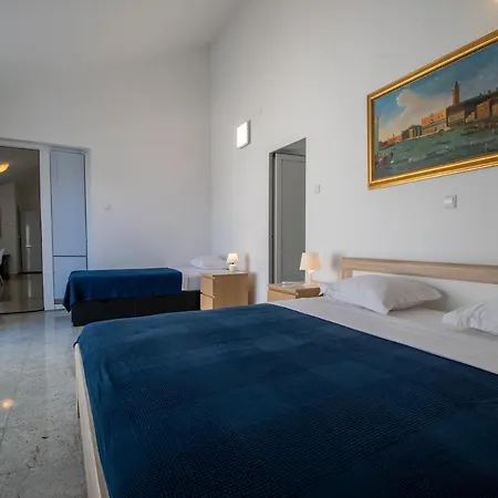 Apartahotel Lantina Betina (Sibenik-Knin)